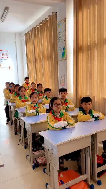 课堂放松小游戏,课堂放松小游戏精选集”